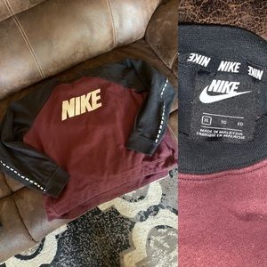 Nike crew crop sweatshirt